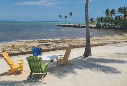 New Modern Penthouse with Private Beach - Islamorada, Florida