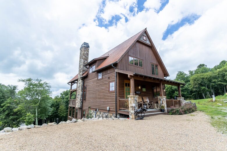 Moose Overlook | The Lodges at Eagles Nest - Banner Elk, North Carolina