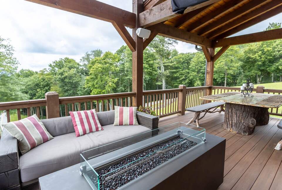 Moose Overlook | The Lodges at Eagles Nest - Banner Elk, North Carolina