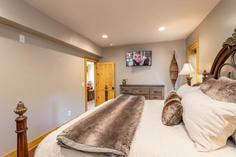 Moose Overlook | The Lodges at Eagles Nest - Banner Elk, North Carolina