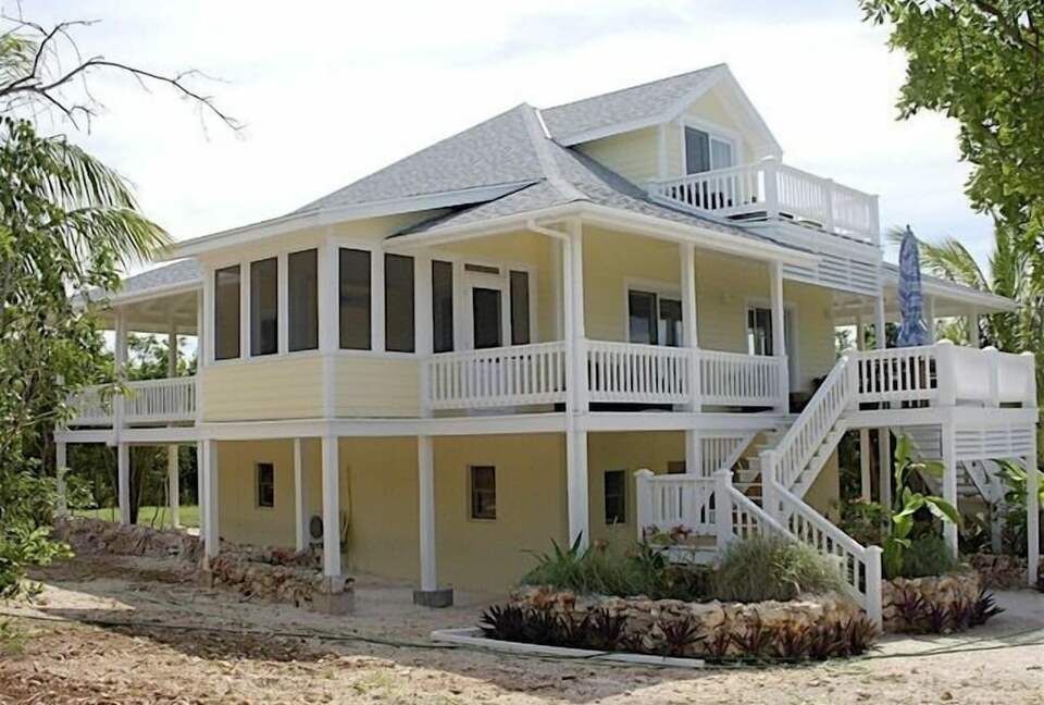 Miranda House | Luxurious Two Bedroom Home Steps from Caribbean w/Pool, Sunset Views, Snorkeling! - Governor's Harbour, Eleuthera, Bahamas