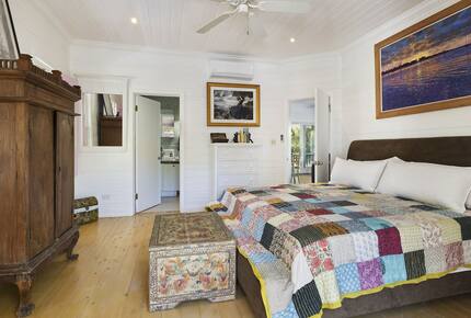 Miranda House | Luxurious Two Bedroom Home Steps from Caribbean w/Pool, Sunset Views, Snorkeling! - Governor's Harbour, Eleuthera, Bahamas