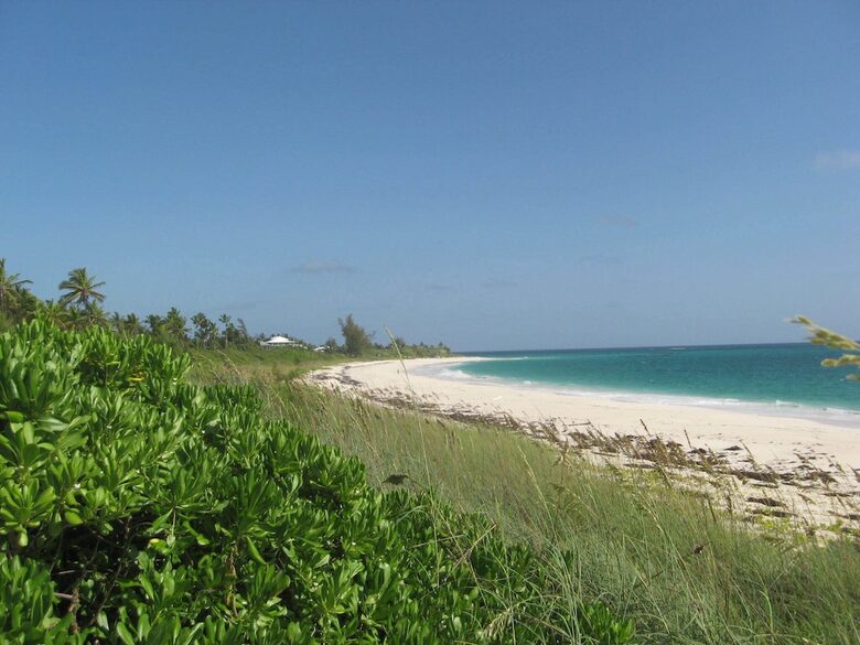 Margherita House | Elegant Caribbean Escape with a Pool - Governor's Harbour, Bahamas
