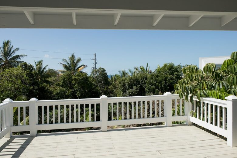 Margherita House | Elegant Caribbean Escape with a Pool - Governor's Harbour, Bahamas