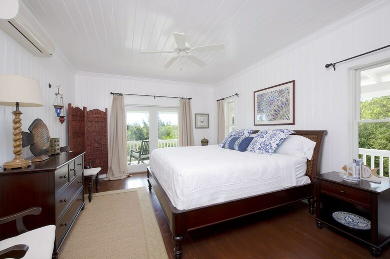 Margherita House | Elegant Caribbean Escape with a Pool - Governor's Harbour, Bahamas