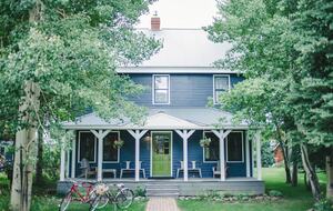 Three-Story Home In The Heart Of Crested Butte | Easy Walk To Elk Avenue And To The Free Mountain Shuttle - Crested Butte, Colorado