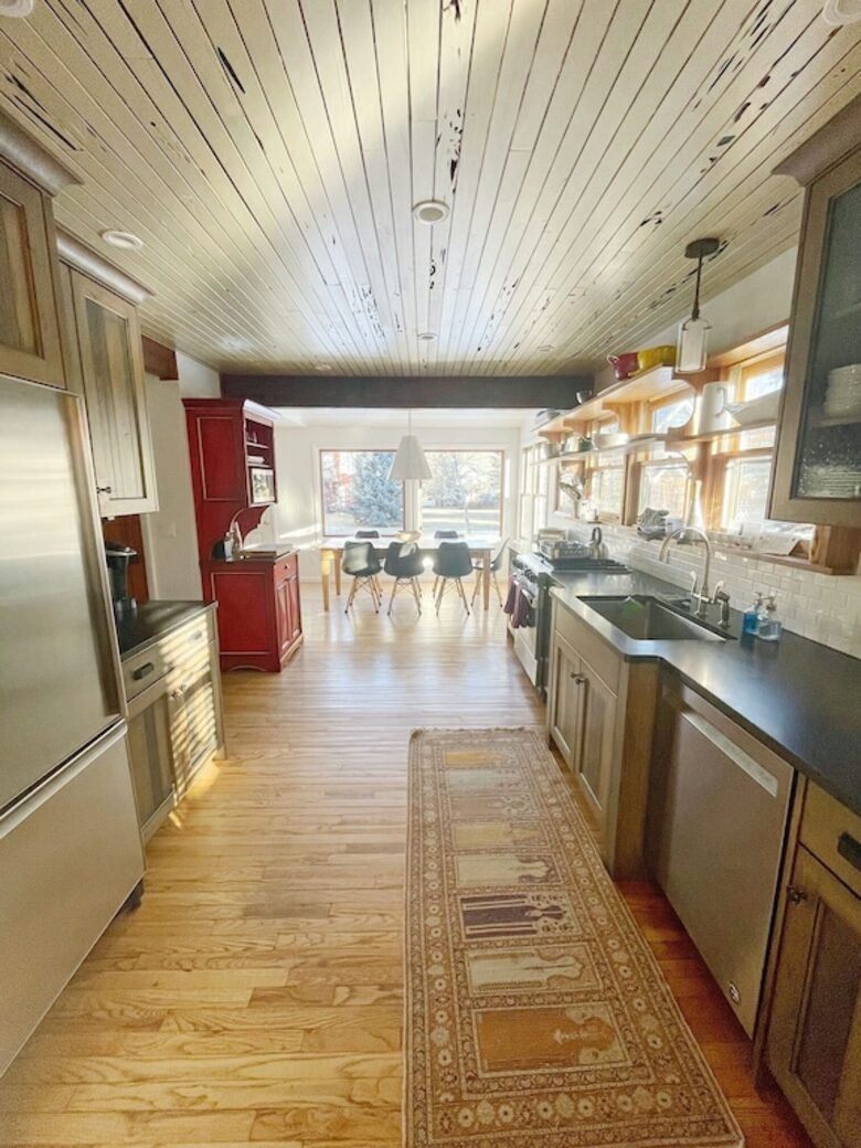 Three-Story Home In The Heart Of Crested Butte | Easy Walk To Elk Avenue And To The Free Mountain Shuttle - Crested Butte, Colorado