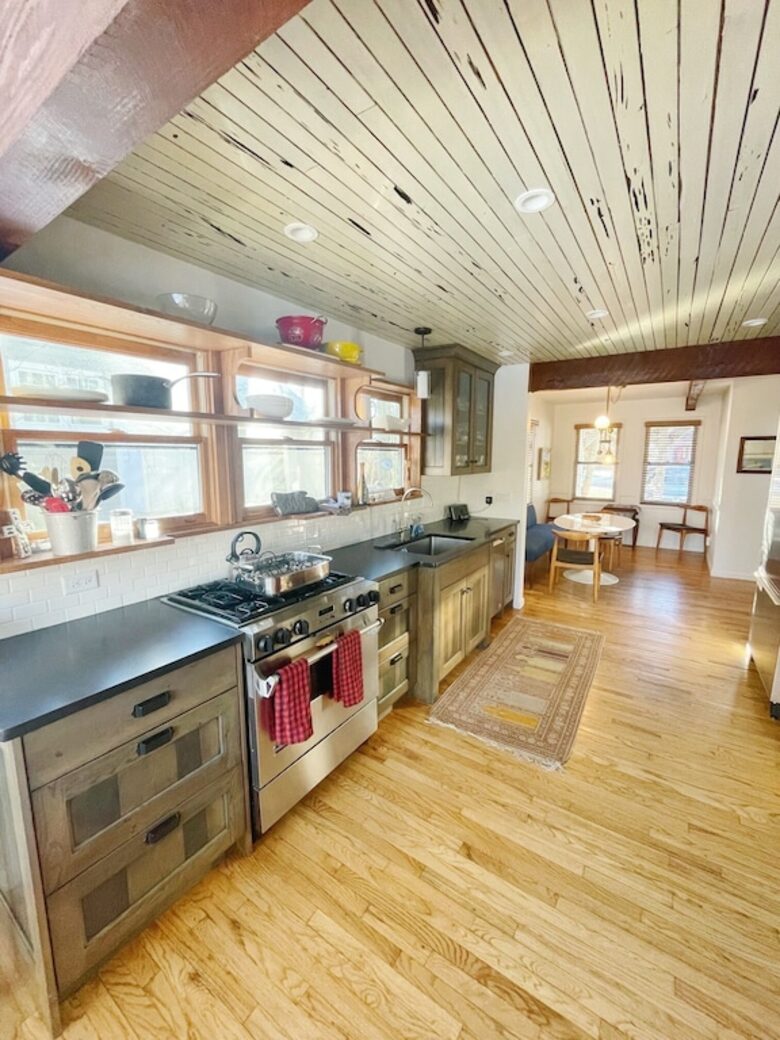 Three-Story Home In The Heart Of Crested Butte | Easy Walk To Elk Avenue And To The Free Mountain Shuttle - Crested Butte, Colorado