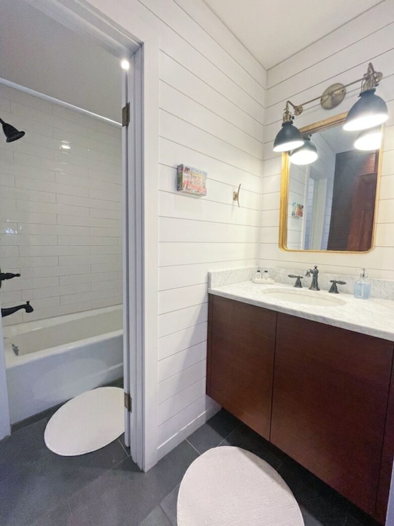 Three-Story Home In The Heart Of Crested Butte | Easy Walk To Elk Avenue And To The Free Mountain Shuttle - Crested Butte, Colorado