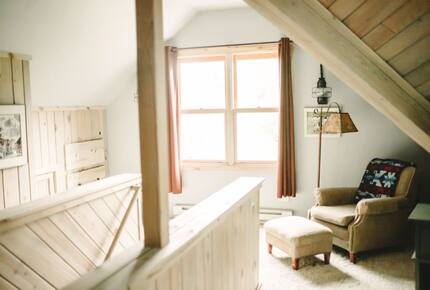 Master bedroom has king bed with new mattress.