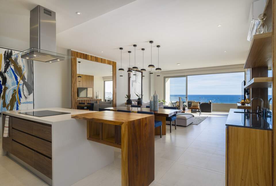 Amazing 3-Bedroom Condo with Views of Sea of Cortez - Cabo San Lucas, Mexico