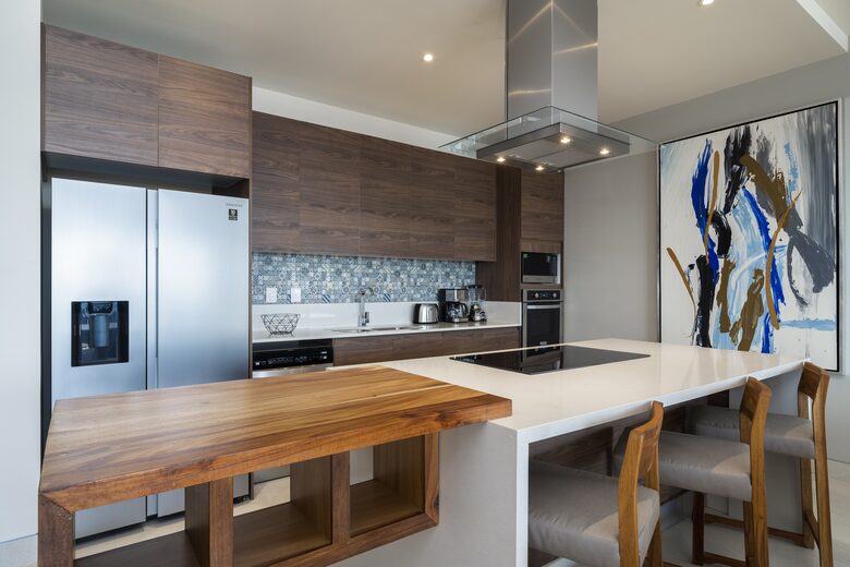 Amazing 3-Bedroom Condo with Views of Sea of Cortez - Cabo San Lucas, Mexico