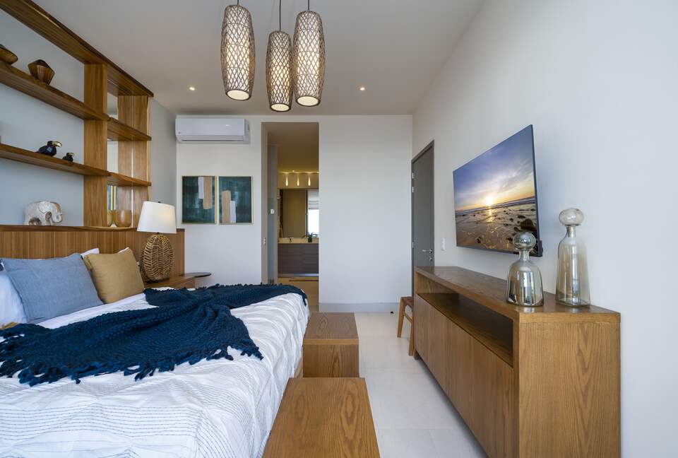 Amazing 3-Bedroom Condo with Views of Sea of Cortez - Cabo San Lucas, Mexico