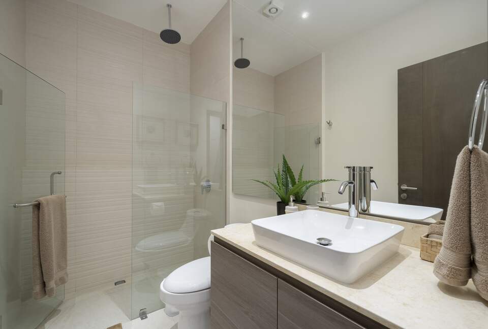 Amazing 3-Bedroom Condo with Views of Sea of Cortez - Cabo San Lucas, Mexico