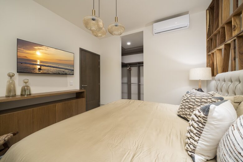 Amazing 3-Bedroom Condo with Views of Sea of Cortez - Cabo San Lucas, Mexico