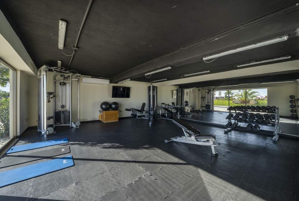 Amazing 3-Bedroom Condo with Views of Sea of Cortez - Cabo San Lucas, Mexico