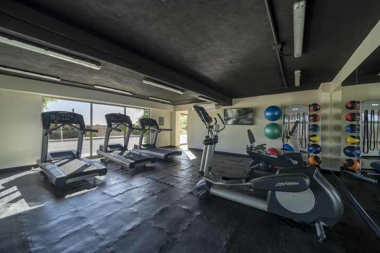 Amazing 3-Bedroom Condo with Views of Sea of Cortez - Cabo San Lucas, Mexico