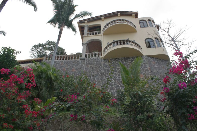 Puerto Vallarta Sweeping Views - Puerto Vallarta, Mexico