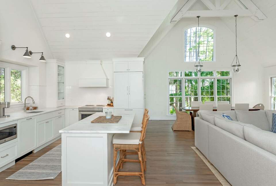 Kiawah Island Charming Cottage Home - Johns Island, South Carolina