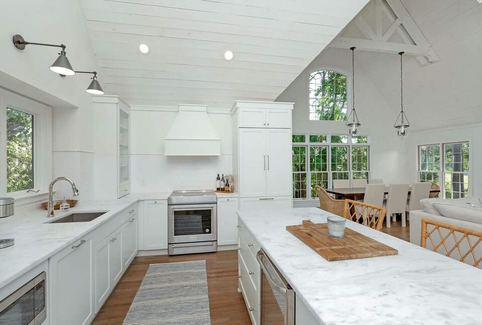 Kiawah Island Charming Cottage Home - Johns Island, South Carolina