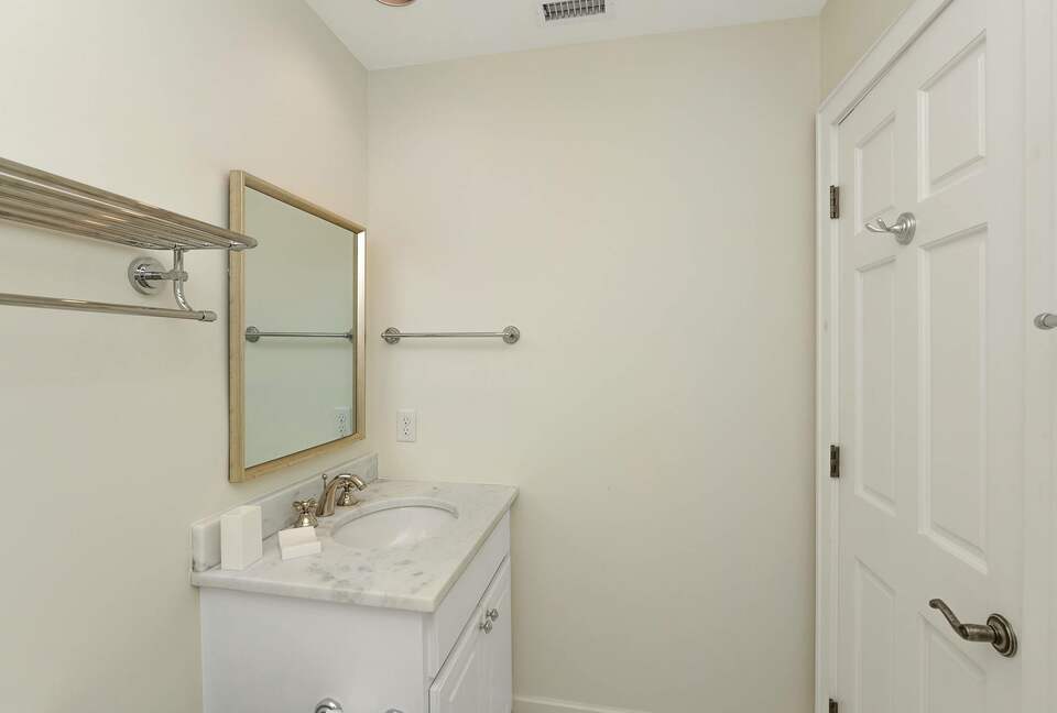 Kiawah Island Charming Cottage Home - Johns Island, South Carolina