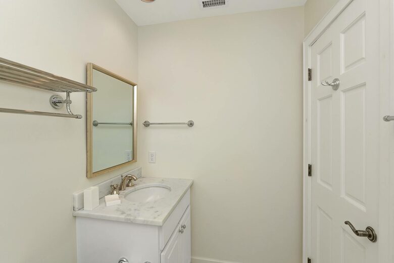 Kiawah Island Charming Cottage Home - Johns Island, South Carolina