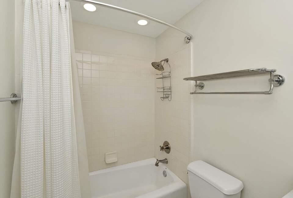 Kiawah Island Charming Cottage Home - Johns Island, South Carolina