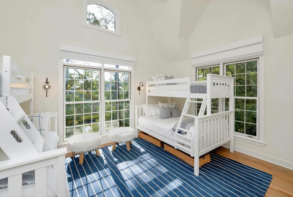 Kiawah Island Charming Cottage Home - Johns Island, South Carolina