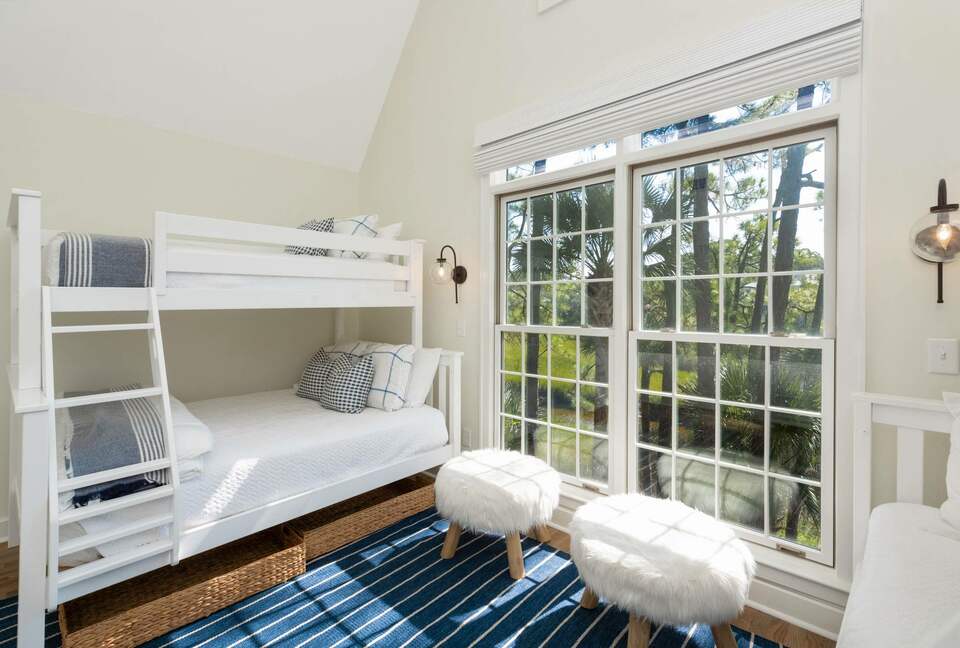 Kiawah Island Charming Cottage Home - Johns Island, South Carolina