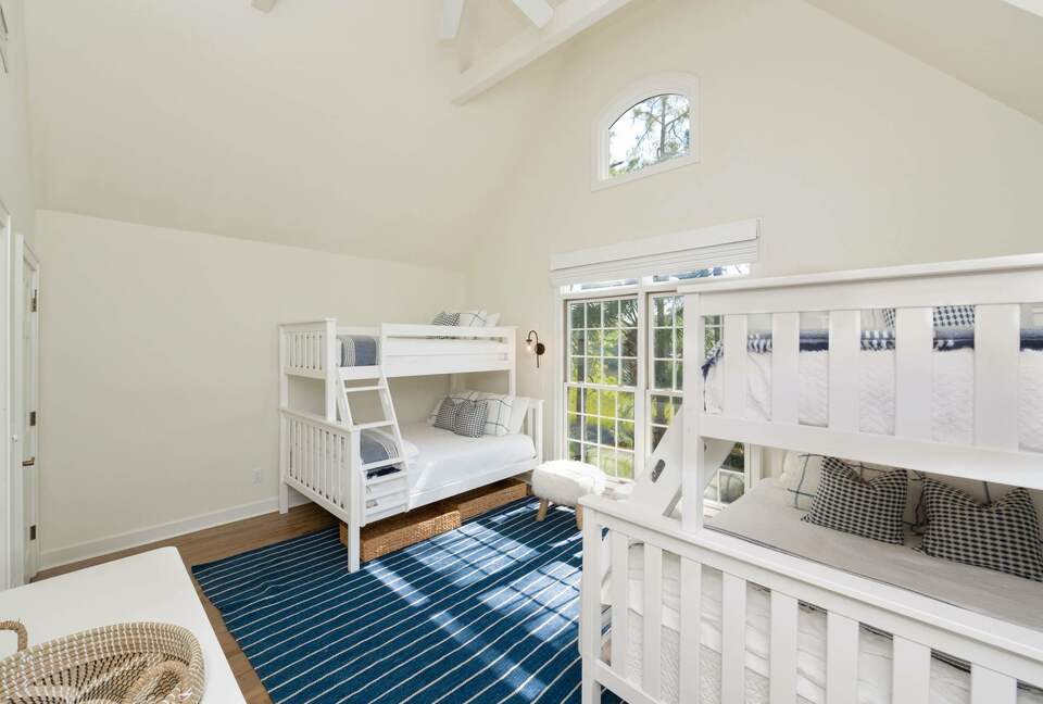 Kiawah Island Charming Cottage Home - Johns Island, South Carolina