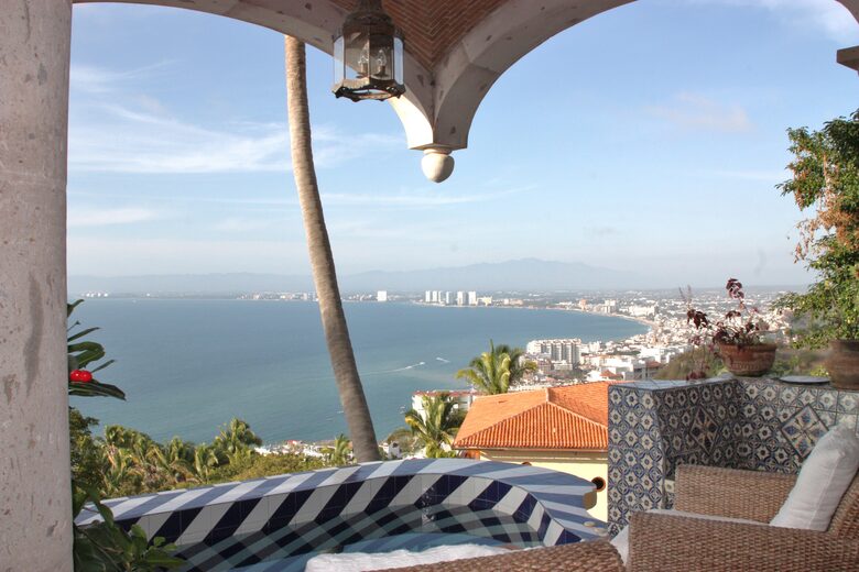 Puerto Vallarta Sweeping Views - Puerto Vallarta, Mexico
