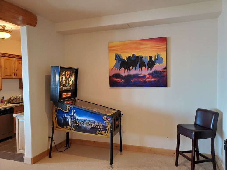 Custom Canadian Log Lodge - Park City, Utah