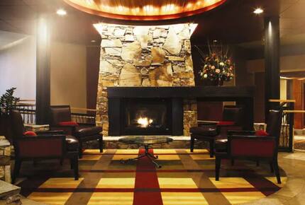 Hilton Whistler Resort and Spa "Premier Studio"- Located In the Heart of Whistler Village! - Whistler, Canada