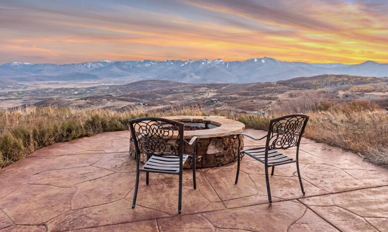 Custom Canadian Log Lodge - Park City, Utah