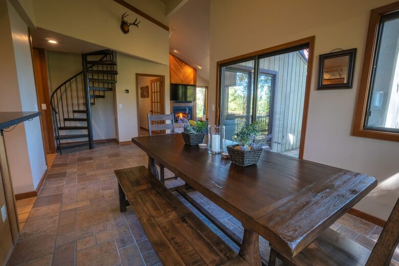 Beech Mountain Resort and Ski Village Getaway - Beech Mountain, North Carolina