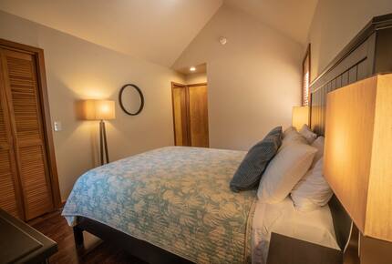 Beech Mountain Resort and Ski Village Getaway - Beech Mountain, North Carolina