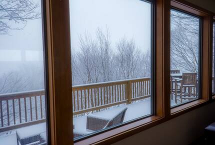 Beech Mountain Resort and Ski Village Getaway - Beech Mountain, North Carolina