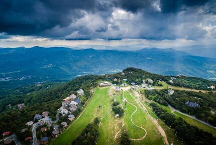 Beech Mountain Resort and Ski Village Getaway - Beech Mountain, North Carolina