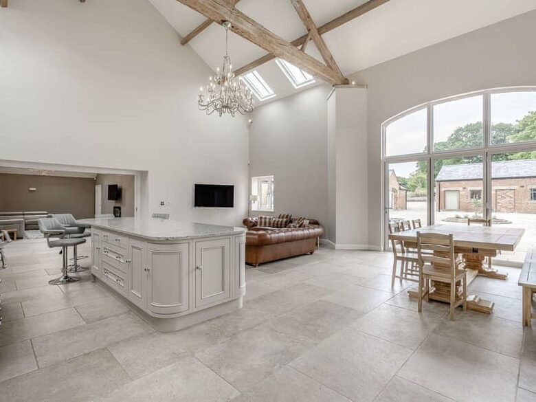 THISTLETON HOUSE FARM - THISTLETON, United Kingdom