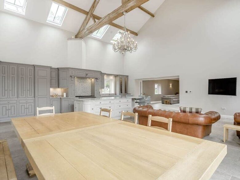 THISTLETON HOUSE FARM - THISTLETON, United Kingdom