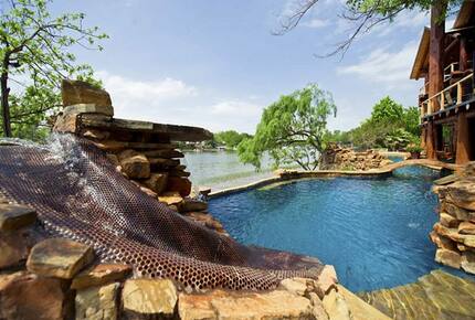 Lakefront Log Home with Large Lagoon Pool and Hot tub | Sleeps 35 - Burnet, Texas