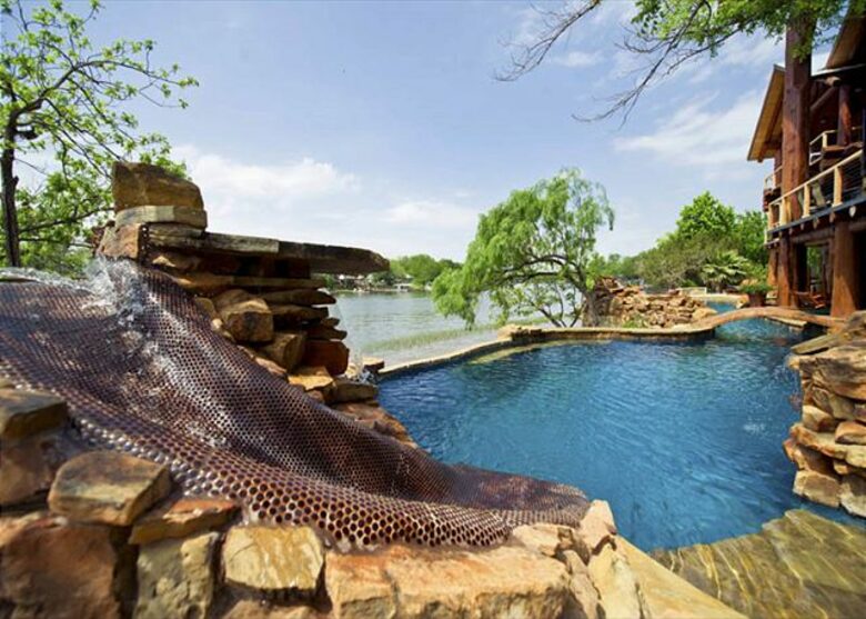 Lakefront Log Home with Large Lagoon Pool and Hot tub | Sleeps 35 - Burnet, Texas