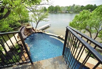 Lakefront Log Home with Large Lagoon Pool and Hot tub | Sleeps 35 - Burnet, Texas