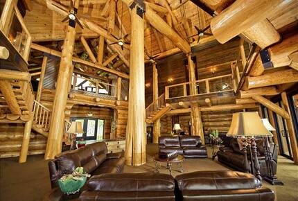 Lakefront Log Home with Large Lagoon Pool and Hot tub | Sleeps 35 - Burnet, Texas