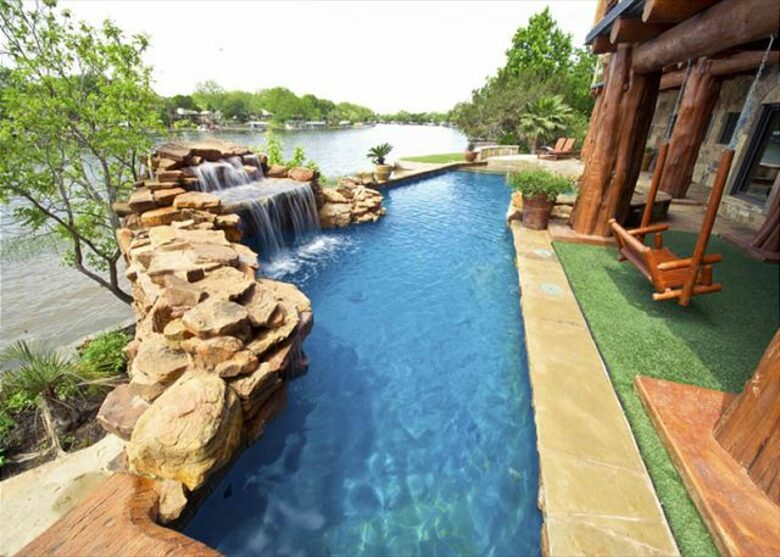 Lakefront Log Home with Large Lagoon Pool and Hot tub | Sleeps 35 - Burnet, Texas