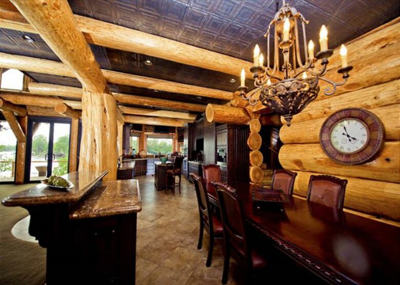 Lakefront Log Home with Large Lagoon Pool and Hot tub | Sleeps 35 - Burnet, Texas