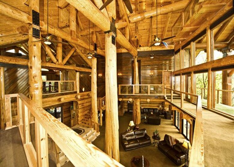 Lakefront Log Home with Large Lagoon Pool and Hot tub | Sleeps 35 - Burnet, Texas