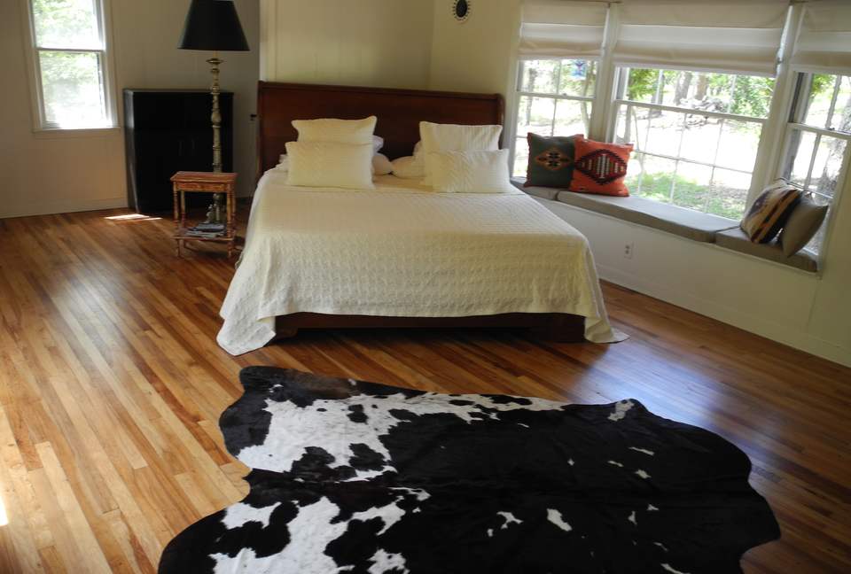 Texas Hill Country Ranch + Cypress Creek Swimming - Wimberley, Texas