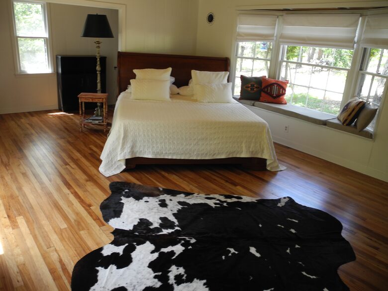 Texas Hill Country Ranch + Cypress Creek Swimming - Wimberley, Texas