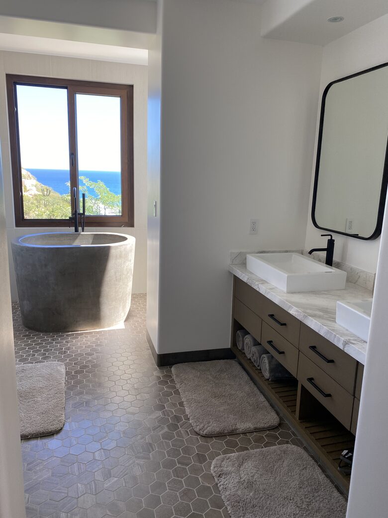 Main bathroom with Japanese soaking tub and shower